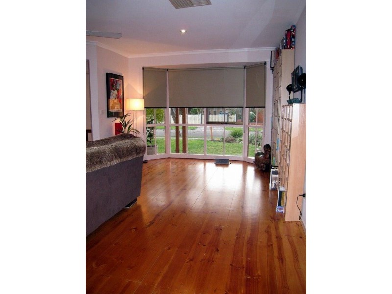 3/1 Brush Grove, Glen Waverley VIC 3150
