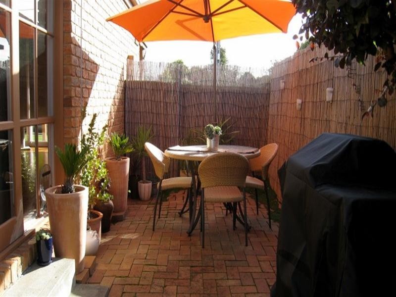 3/1 Brush Grove, Glen Waverley VIC 3150