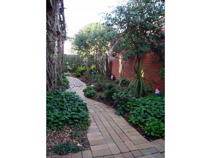 3/1 Brush Grove, Glen Waverley VIC 3150