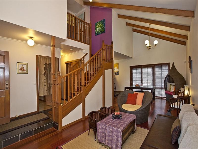 1/1 Rolls Court, Glen Waverley VIC 3150