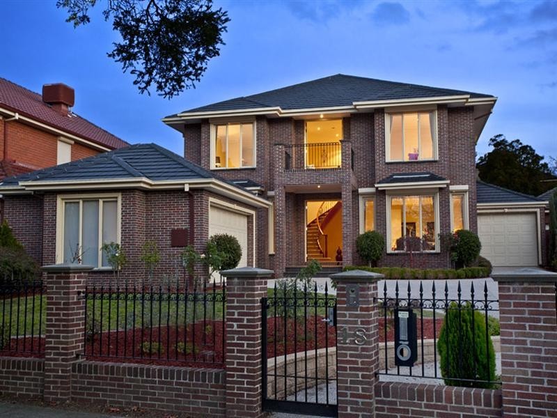 18 Kwinana Street, Glen Waverley VIC 3150