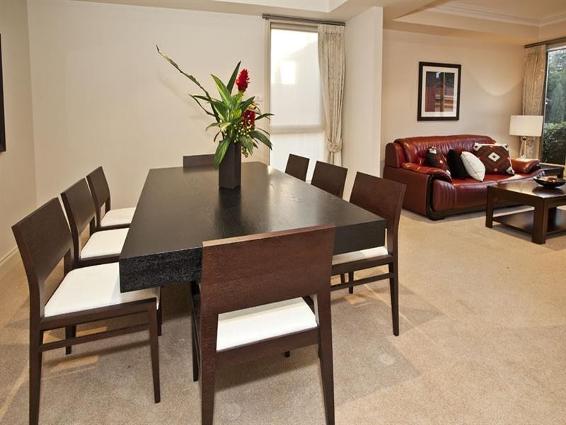 18 Kwinana Street, Glen Waverley VIC 3150