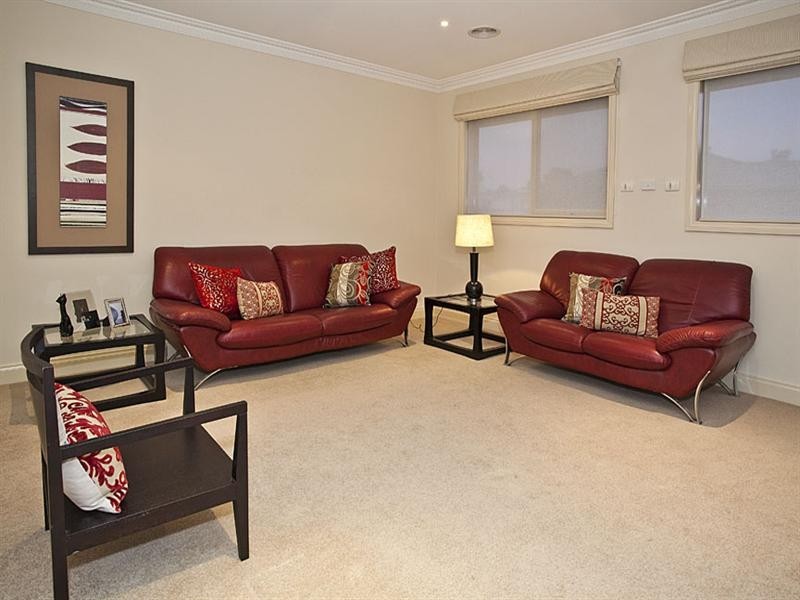 18 Kwinana Street, Glen Waverley VIC 3150