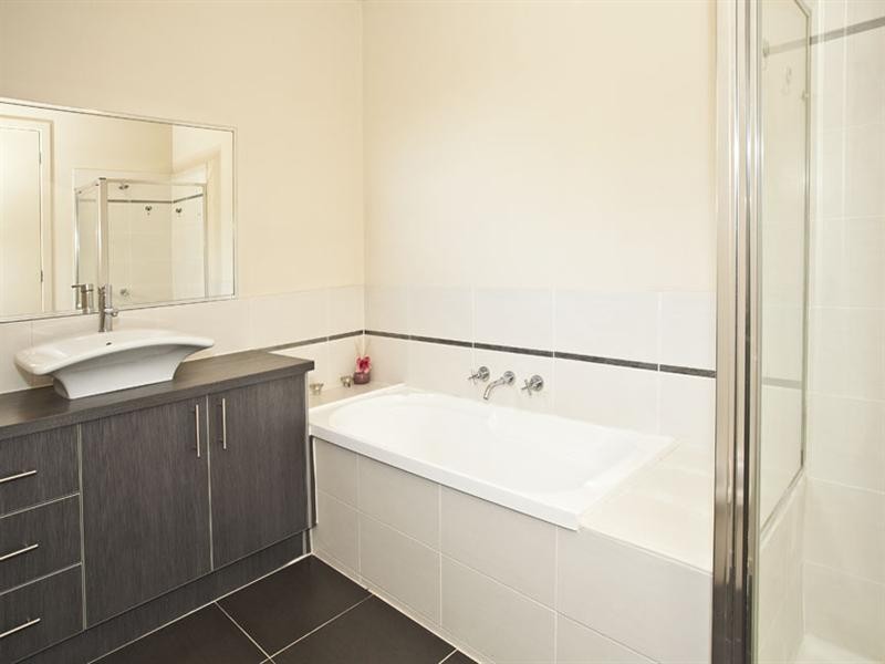 2/356 Station Street, Box Hill South VIC 3128