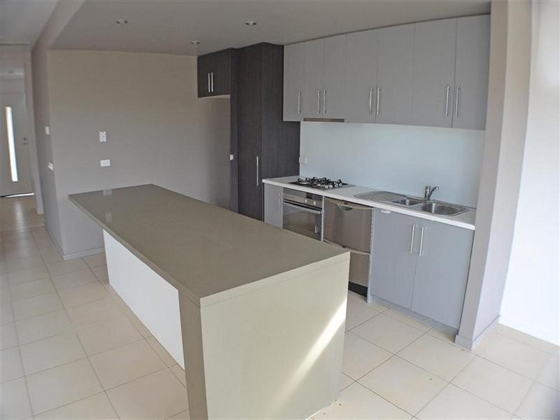 35 Autumn Terrace, Clayton South VIC 3169