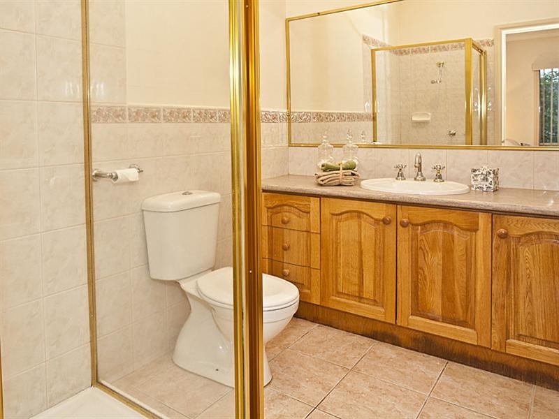 1/46 Bogong Avenue, Glen Waverley VIC 3150