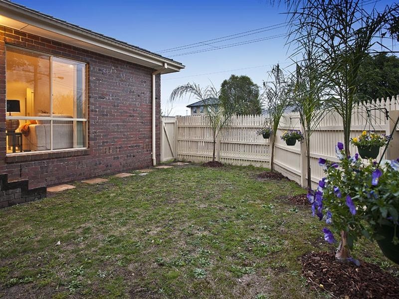 1/46 Bogong Avenue, Glen Waverley VIC 3150