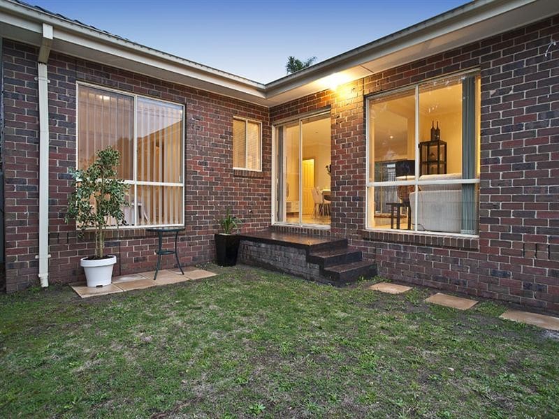 1/46 Bogong Avenue, Glen Waverley VIC 3150