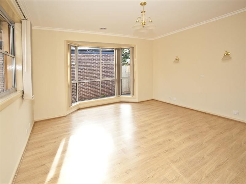 21 Monterey Avenue, Glen Waverley VIC 3150