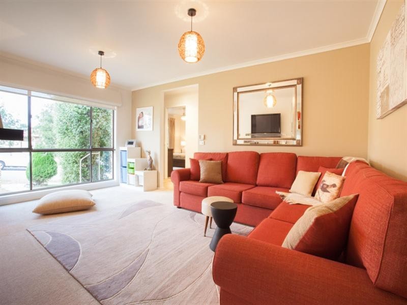 8 Prospect Hill Crescent, Dandenong North VIC 3175