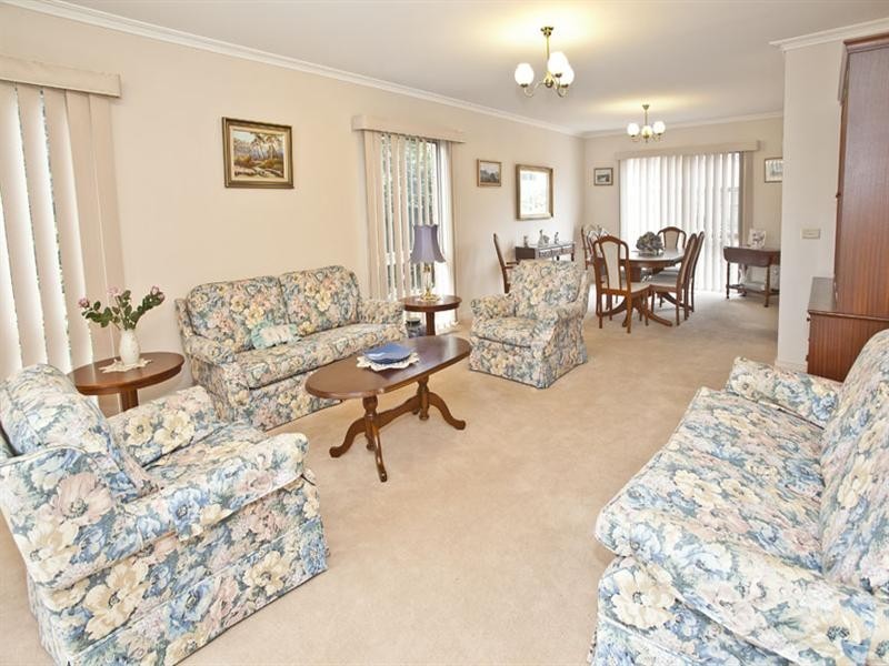 2 Daryl Avenue, Glen Waverley VIC 3150