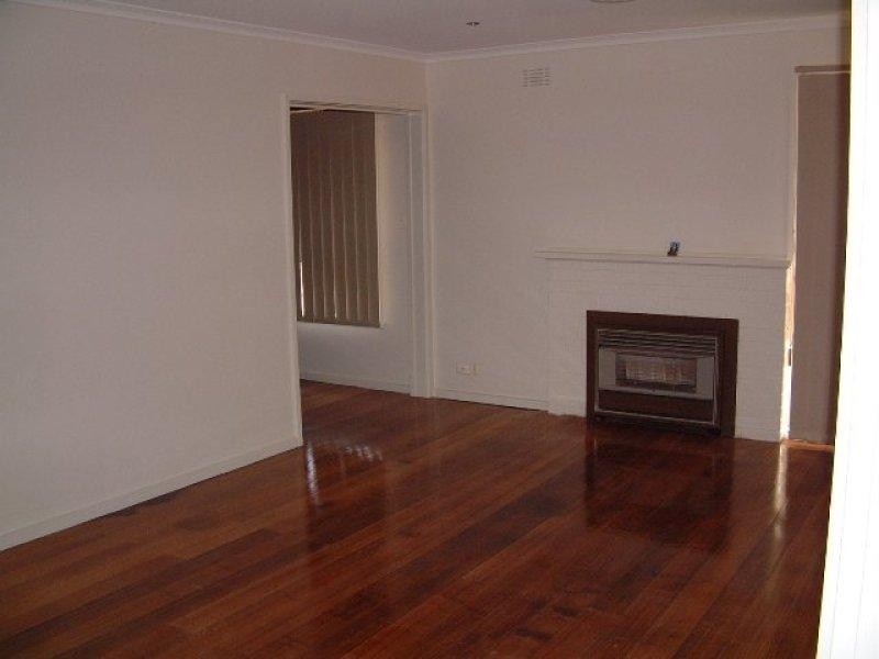 52 Grantley Drive, Glen Waverley VIC 3150