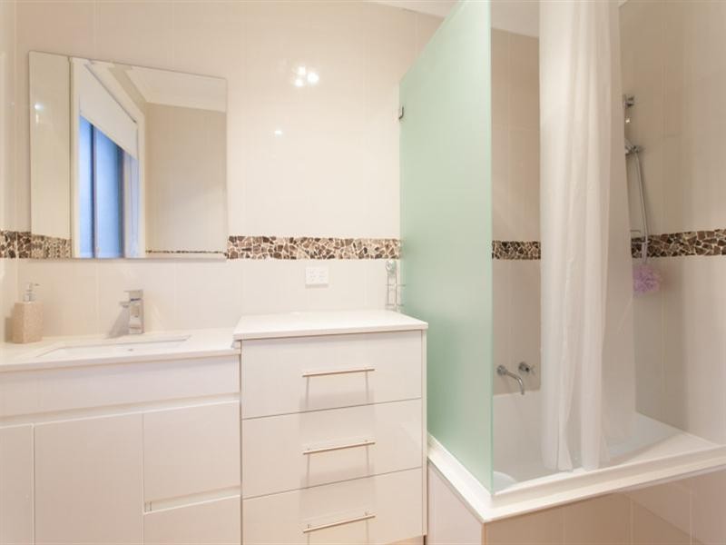 8 Julius Crescent, Noble Park North VIC 3174