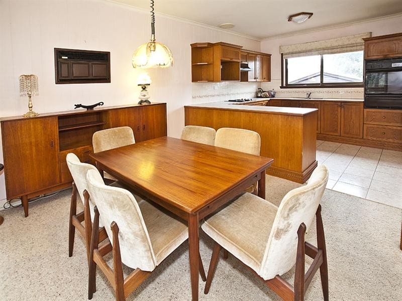 36 Fernhill Street, Glen Waverley VIC 3150