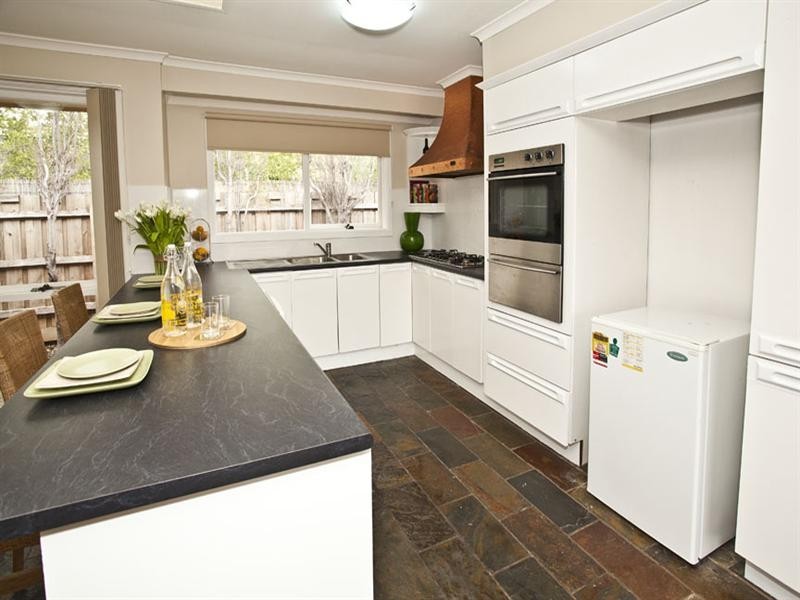 10 Stockmans Drive, Vermont South VIC 3133