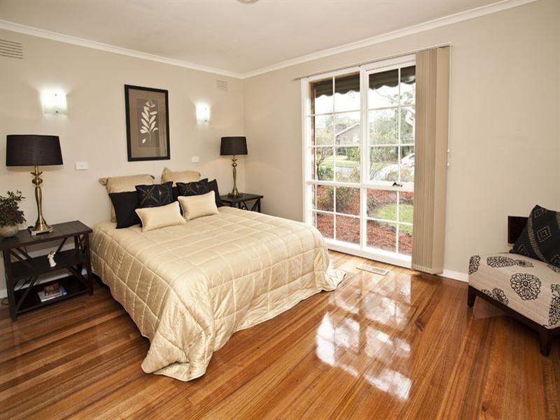 10 Stockmans Drive, Vermont South VIC 3133