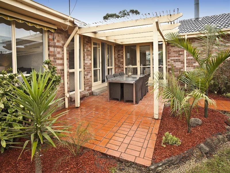10 Stockmans Drive, Vermont South VIC 3133