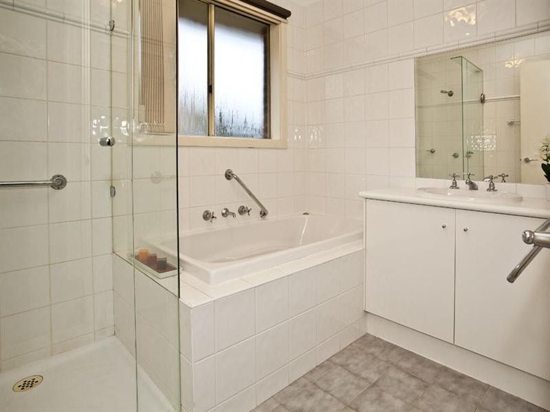 1/518 Highbury Road, Glen Waverley VIC 3150