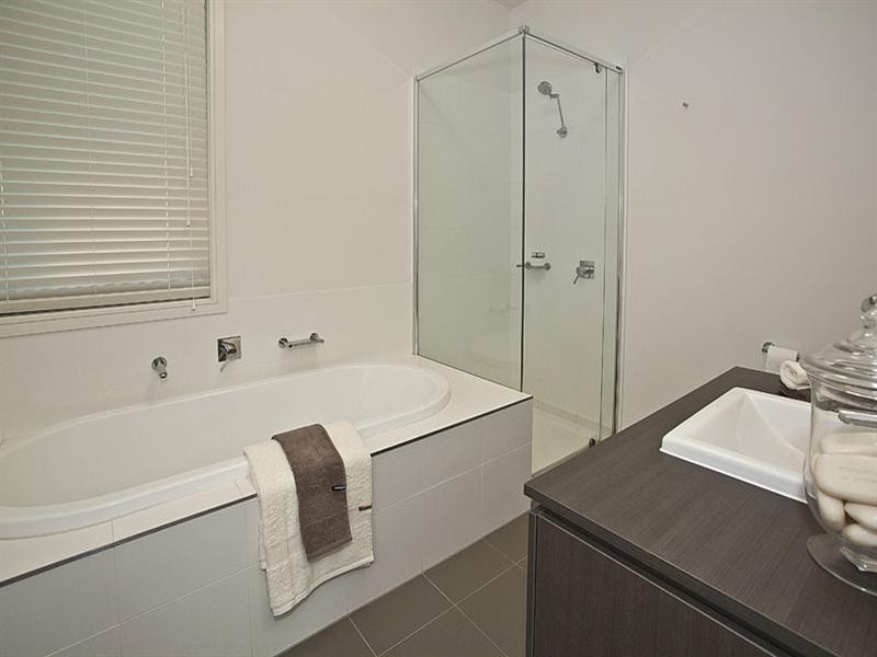 9 Beaconsfield Road, Mulgrave VIC 3170