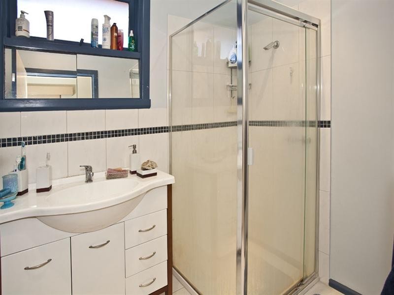 75 Benwerrin Drive, Burwood East VIC 3151