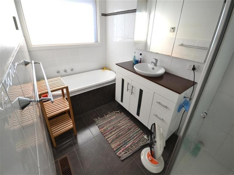 27 Mullens Road, Vermont South VIC 3133