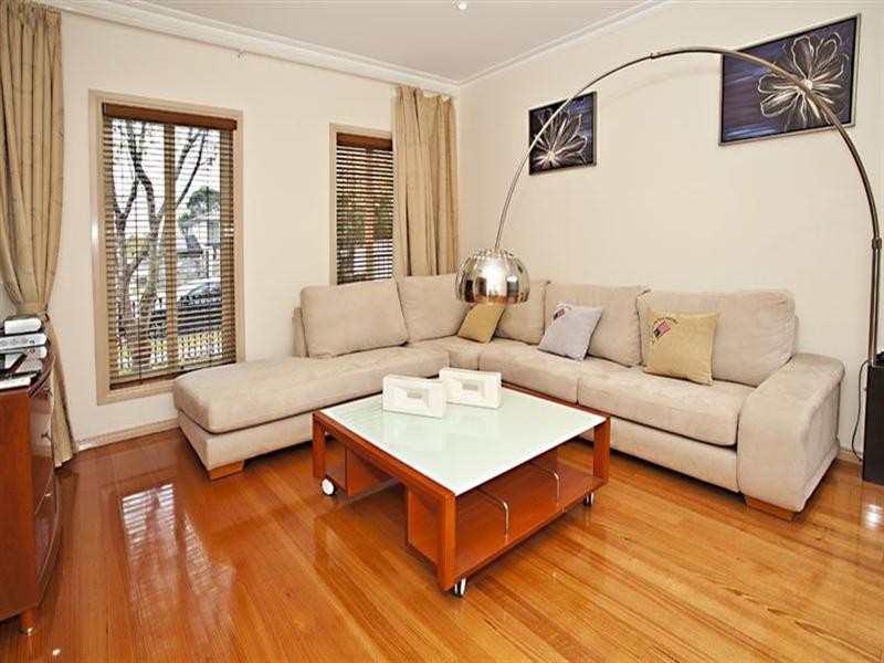 1/14 Richard Street, Glen Waverley VIC 3150