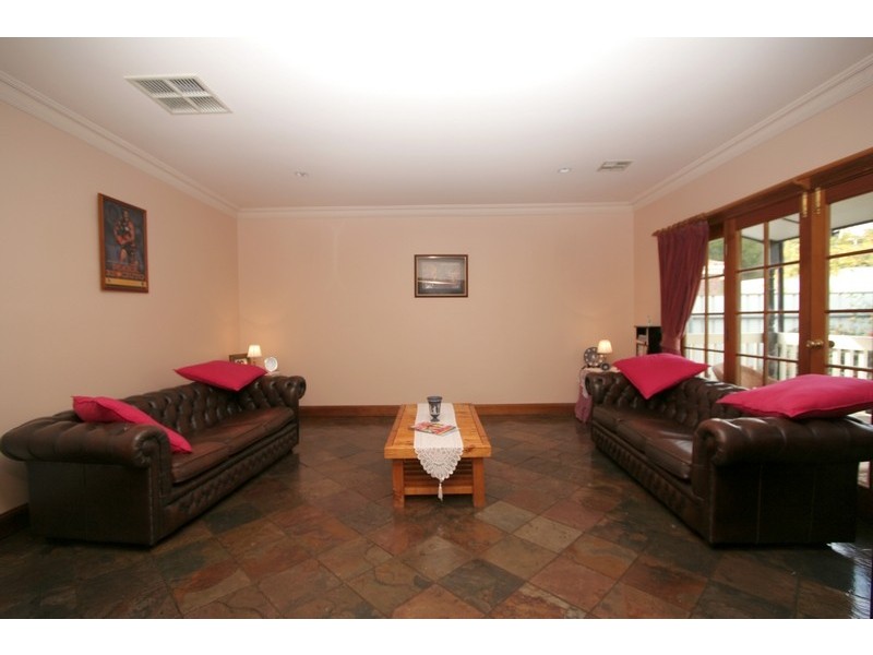 23 Hutchinson Avenue, Athelstone SA 5076