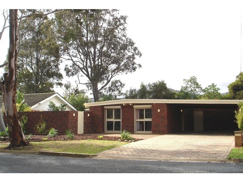 9 College Drive, Rostrevor SA 5073