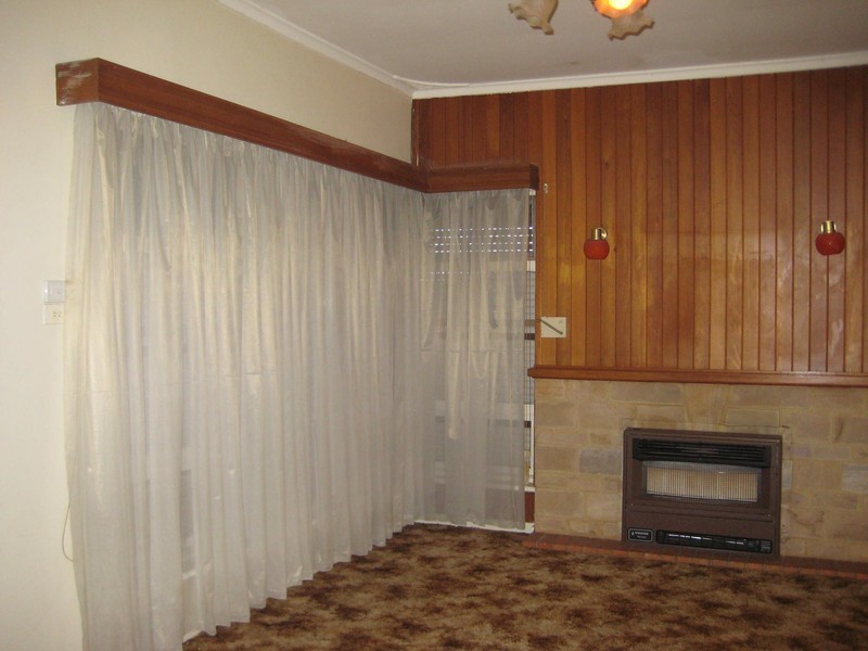 4 Cookes Road, Windsor Gardens SA 5087