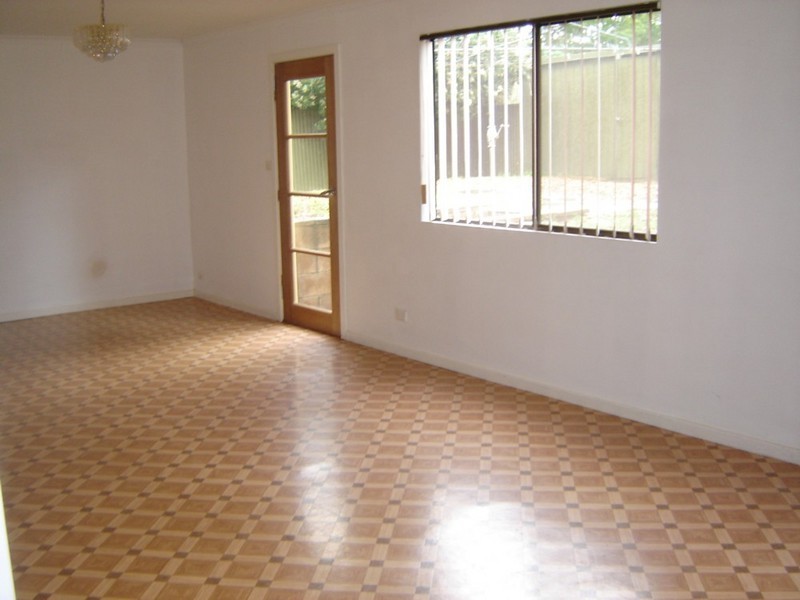 11 Forrest Avenue, Valley View SA 5093