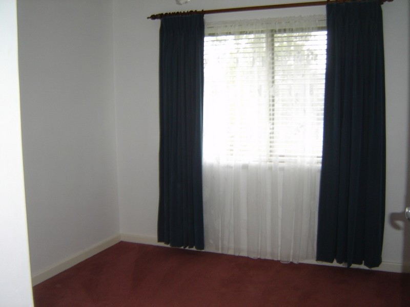 11 Forrest Avenue, Valley View SA 5093