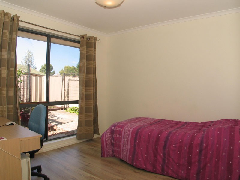 2, 11 Union Court, Gilles Plains SA 5086