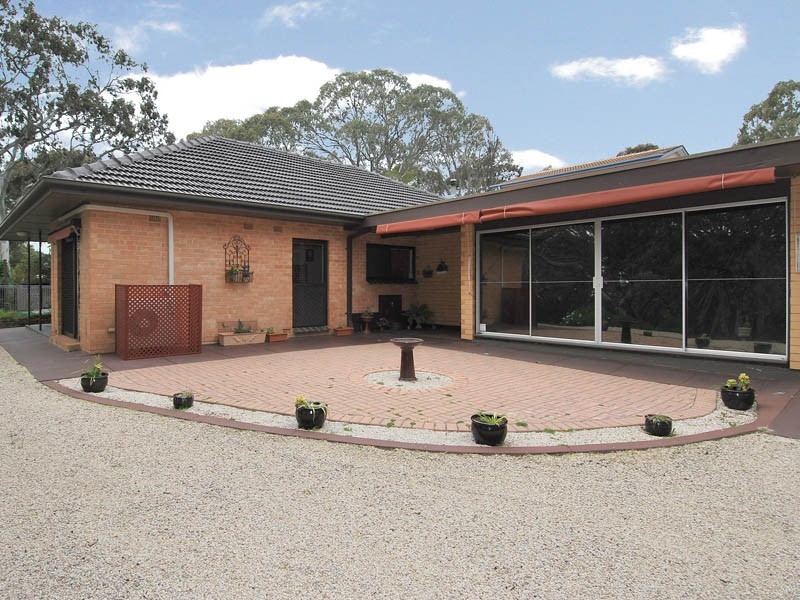 4 Manresa Court, Athelstone SA 5076