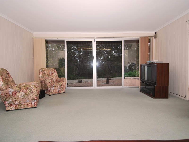 4 Manresa Court, Athelstone SA 5076