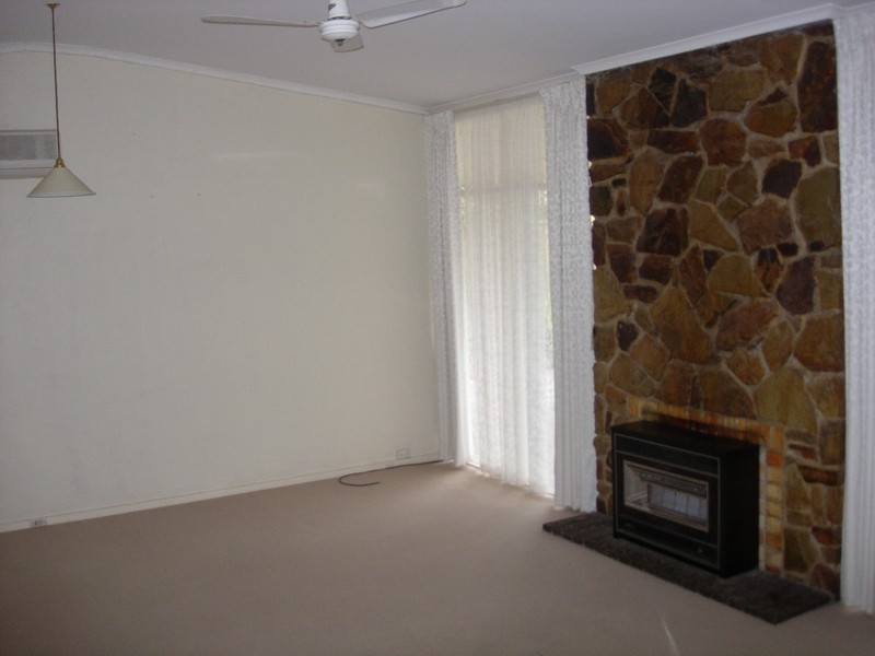 9 Hawke Street, Ridgehaven SA 5097