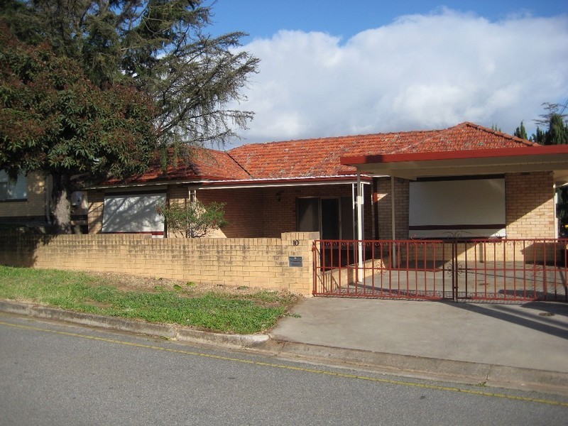 10 Garden Avenue, Campbelltown SA 5074