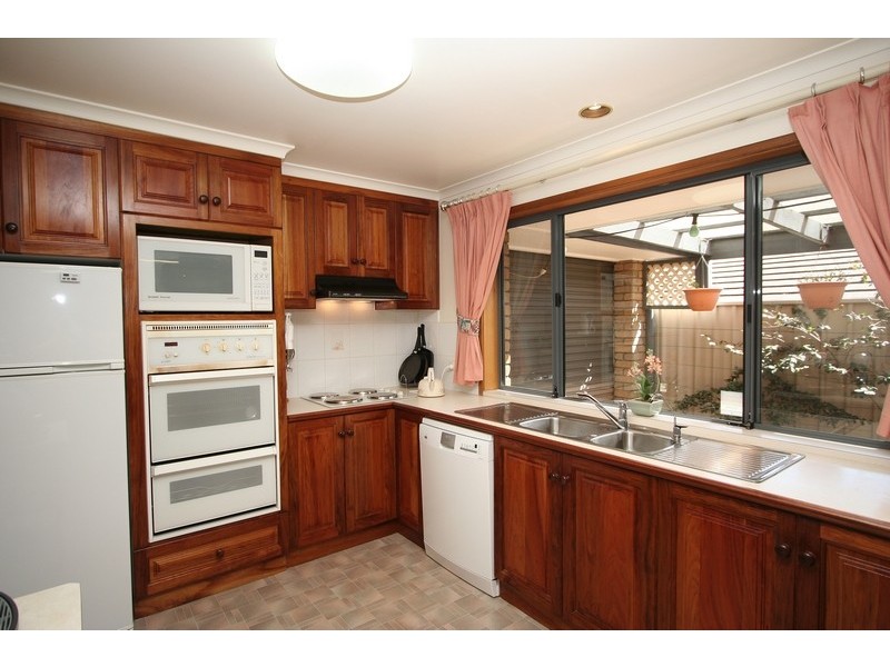 4 Dinham Road, Athelstone SA 5076