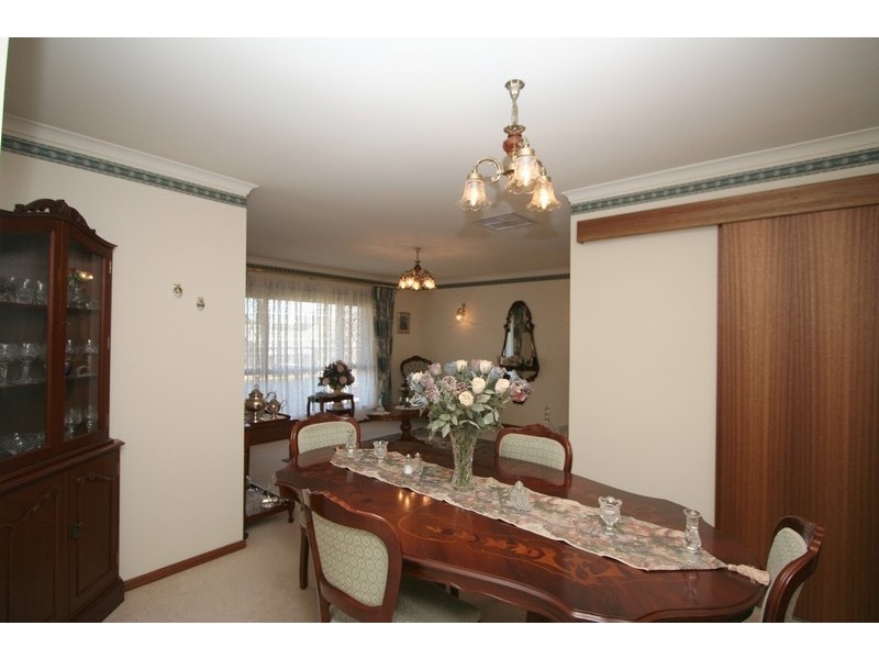 4 Dinham Road, Athelstone SA 5076