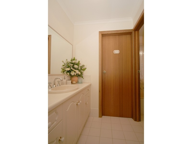 4 Dinham Road, Athelstone SA 5076