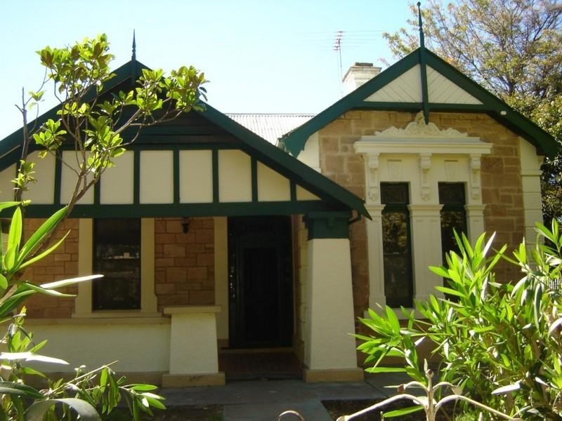 61 Fourth Avenue, St Peters SA 5069