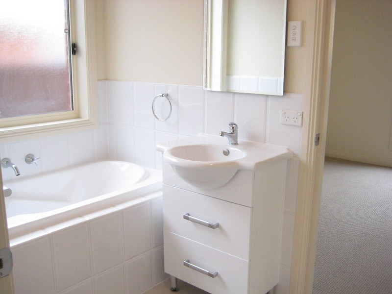 u2 and u3/18 Maryvale Road, Athelstone SA 5076