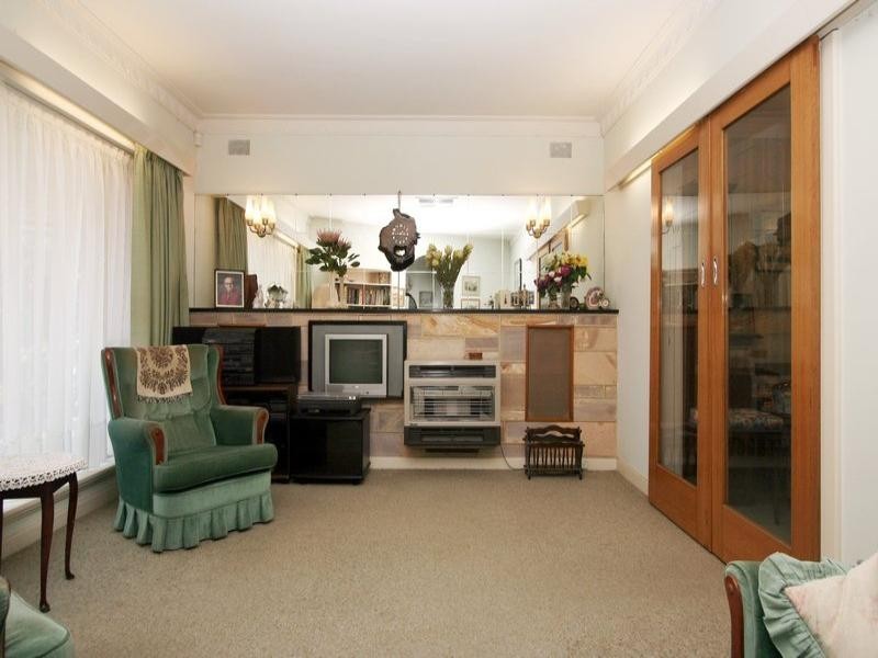 1 Janet Avenue, Glynde SA 5070