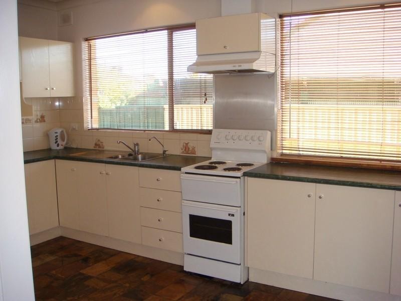 2 Tina Drive, Modbury SA 5092