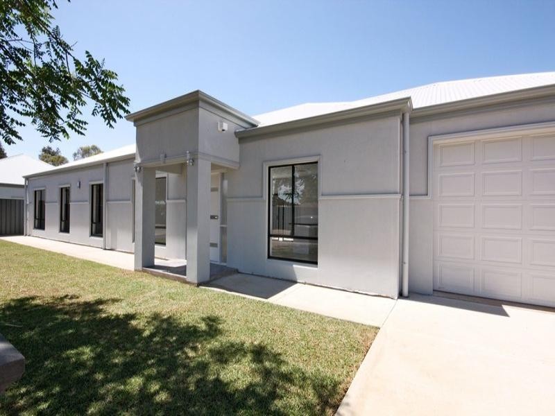 11 Budhollow Avenue, Paradise SA 5075