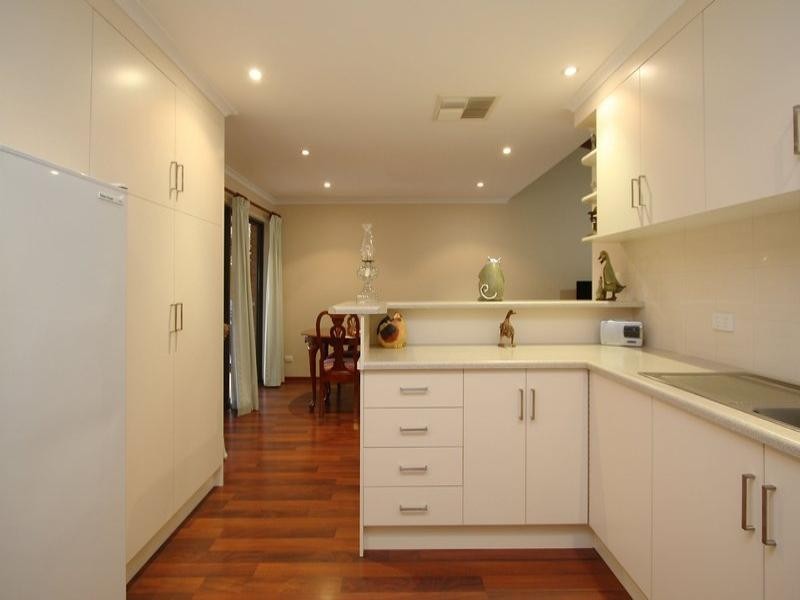 10b Kareda Drive, Campbelltown SA 5074