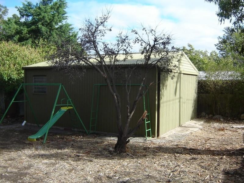 25 Maud Street, Rostrevor SA 5073