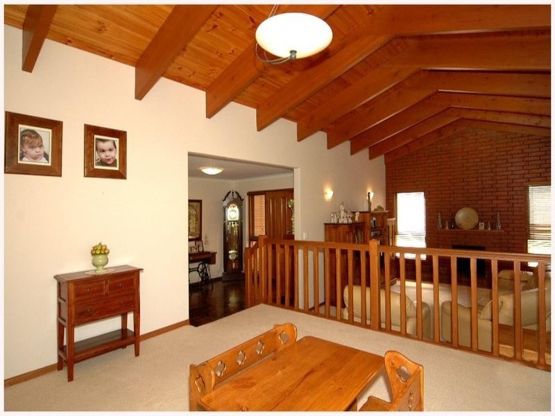 9 Bristol Crescent, Highbury SA 5089