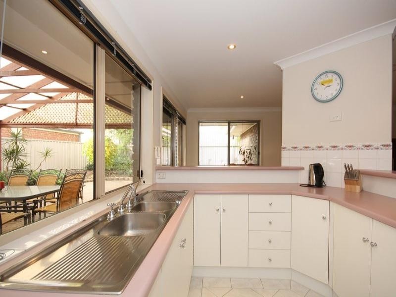 5 Conifer Court, Newton SA 5074