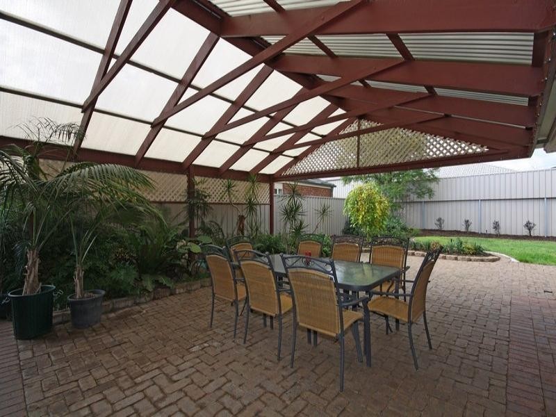 5 Conifer Court, Newton SA 5074