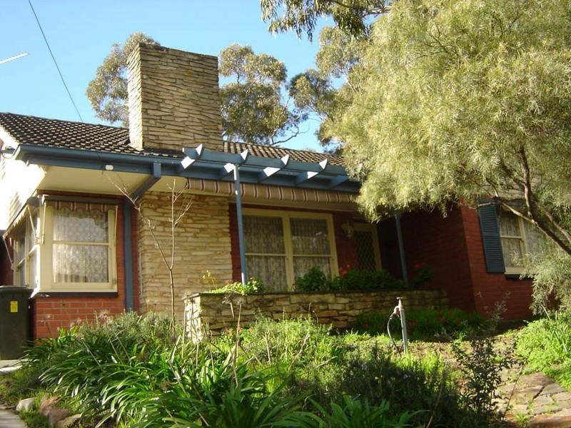 33 Burnbank Grove, Athelstone SA 5076
